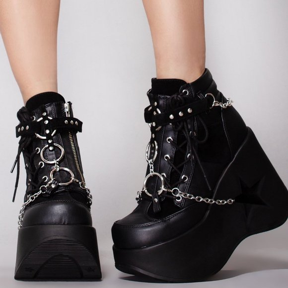 Dark Voodoo Platform Boots - Picture 2 of 6